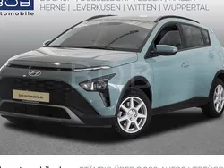Mangrove green mic (grün) (grün) Gebraucht 2023 Hyundai Bayon Pure SUV | 15.890 € (Fairer Preis)