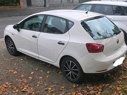 Weiß Gebraucht 2009 Seat Ibiza Limousine | 1.300 € (Guter Preis)