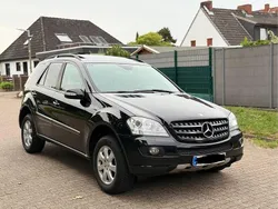 Schwarz Gebraucht 2007 Mercedes ML320 SUV | 7.200 € (Superpreis)