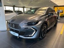 Grau Neu 2026 Renault Clio V Techno Limousine | 24.790 € (Etwas zu teuer)