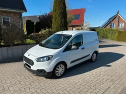 Weiß Gebraucht 2018 Ford Transit Trend | 7.800 €
