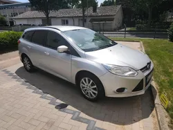 Silber Gebraucht 2013 Ford Focus Kombi | 3.500 € (Fairer Preis)