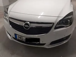 Weiß Gebraucht 2017 Opel Insignia Limousine | 9.490 € (Etwas zu teuer)