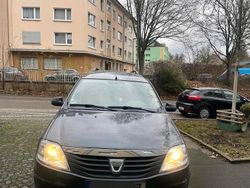 Schwarz Gebraucht 2010 Dacia Logan Kombi | 2.000 € (Guter Preis)