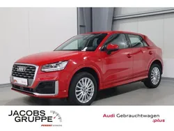 Tangorot metallic Gebraucht 2020 Audi Q2 Design SUV | 19.820 € (Superpreis)