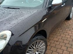 Schwarz Gebraucht 2012 Alfa Romeo Giulietta Limousine | 8.000 € (Fairer Preis)