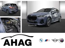 Schwarz Neu 2025 BMW 218 Active Tourer M Sport Van / Kleinbus | 44.890 € (Teuer)