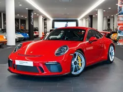 Rot Gebraucht 2018 Porsche 911 | 205.200 €