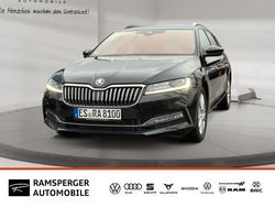 Schwarz (blackmagic perleffekt) Gebraucht 2023 Skoda Superb LAURIN & KLEMENT Kombi | 39.490 € (Guter Preis)