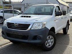 Weiß Gebraucht 2014 Toyota HiLux Abholung | 24.900 € (Guter Preis)