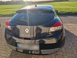 Schwarz Gebraucht 2011 Renault Mégane Coupé Coupé | 2.750 € (Fairer Preis)