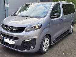 Grau Gebraucht 2022 Opel Vivaro Van | 37.500 €