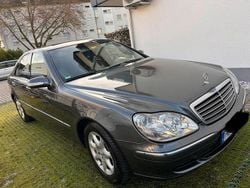 Grau Gebraucht 2005 Mercedes S320 Limousine | 8.600 € (Teuer)