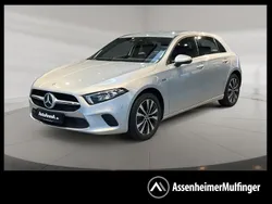 Silber Gebraucht 2020 Mercedes A250 Style Limousine | 23.549 € (Fairer Preis)