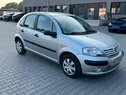 Silber Gebraucht 2002 Citroën C3 Kleinwagen | 1.700 € (Fairer Preis)