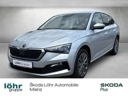 Silber Gebraucht 2022 Skoda Scala Tour Kleinwagen | 19.680 € (Fairer Preis)