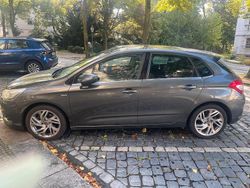 Grau Gebraucht 2011 Citroën C4 Kombi | 5.200 €