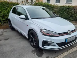 Weiß Gebraucht 2017 VW Golf VII GTI Limousine | 16.000 € (Fairer Preis)