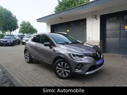 Grau Gebraucht 2020 Renault Captur Intens SUV | 16.999 € (Etwas zu teuer)