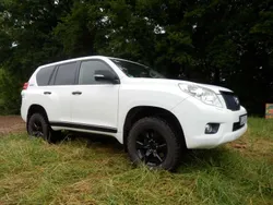 Weiß Gebraucht 2013 Toyota Land Cruiser SUV | 29.550 € (Teuer)