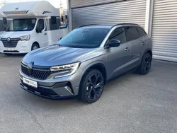 Schiefergrau Gebraucht 2023 Renault Austral Iconic Esprit Alpine SUV | 34.990 € (Etwas zu teuer)
