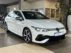 Weiß pure white Gebraucht 2022 VW Golf VIII R Limousine | 35.900 € (Guter Preis)