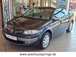 Grau Gebraucht 2008 Renault Mégane Cabriolet Avantage Cabrio | 3.490 € (Fairer Preis)