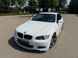 Weiß Gebraucht 2008 BMW 335 Cabriolet Performance Cabrio | 13.000 € (Fairer Preis)