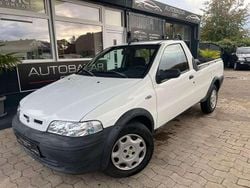 Weiß Gebraucht 2003 Fiat Strada Abholung | 3.295 €