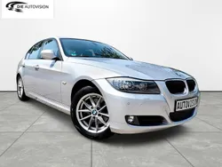 Silber Gebraucht 2011 BMW 318 Sport Line Limousine | 5.380 € (Fairer Preis)