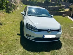 Weiß Gebraucht 2017 VW Golf VII Sound Limousine | 13.700 € (Fairer Preis)