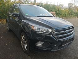 Schwarz Gebraucht 2017 Ford Kuga ST-Line SUV | 7.450 € (Superpreis)