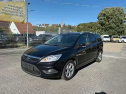 Schwarz Gebraucht 2010 Ford Focus Viva Kombi | 2.990 € (Fairer Preis)