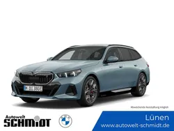Cape york grün metallic Gebraucht 2024 BMW i5 M Sport Limousine | 61.490 €