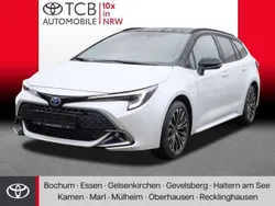Weißschwarz 2pu Neu 2024 Toyota Corolla Kombi | 32.288 €