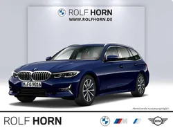 Mediterranblau metallic Gebraucht 2019 BMW 330 Luxury Line Kombi | 31.830 € (Guter Preis)