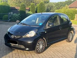 Schwarz Gebraucht 2006 Toyota Aygo Kleinwagen | 2.299 € (Fairer Preis)