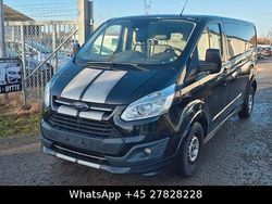 Schwarz Gebraucht 2017 Ford Transit Custom Sport Van / Kleinbus | 8.400 € (Fairer Preis)