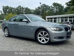 Grau Gebraucht 2008 BMW 320 Comfort Edition Coupé | 5.990 € (Guter Preis)