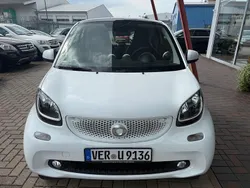 Weiß Gebraucht 2014 Smart ForTwo Coupé Coupé | 9.399 € (Fairer Preis)