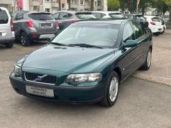 Grün Gebraucht 2001 Volvo S60 Limousine | 4.590 € (Teuer)