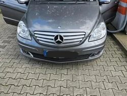 Grau Gebraucht 2008 Mercedes B200 Van / Kleinbus | 5.999 € (Fairer Preis)