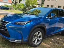 Blau Gebraucht 2017 Lexus NX300h E-FOUR Luxury Line SUV | 30.500 € (Etwas zu teuer)