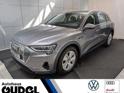 Grau Gebraucht 2022 Audi e-tron Basis SUV | 27.470 € (Fairer Preis)