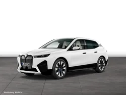 Weiß Gebraucht 2024 BMW iX SUV | 58.208 € (Teuer)