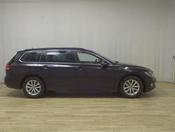 Schwarz Gebraucht 2019 VW Passat Comfortline Kombi | 17.180 € (Guter Preis)