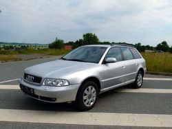 Silber metallic Gebraucht 1999 Audi A4 Kombi | 2.900 € (Guter Preis)