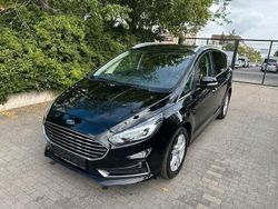 Schwarz Gebraucht 2020 Ford S-MAX Titanium Van / Kleinbus | 11.999 € (Fairer Preis)