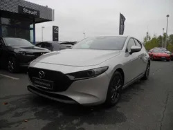 Platinum quartz m Gebraucht 2024 Mazda 3 Limousine | 28.990 € (Etwas zu teuer)