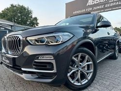 Grau Gebraucht 2020 BMW X5 xLine SUV | 44.889 € (Fairer Preis)